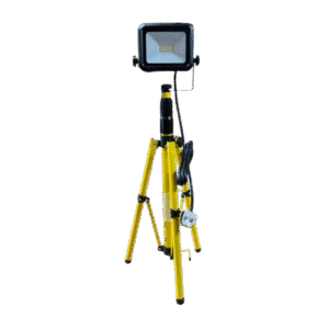 20w LED tripod 240v 13amp BS plug 2200 lumens – (10922)