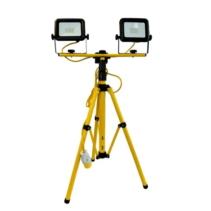 110V LED Telescopic Dual Head Tripod Uplight 5m 16amp - (10914)
