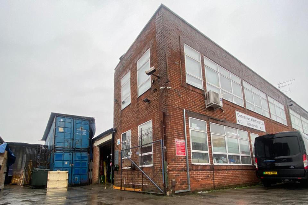 Slide Image 4